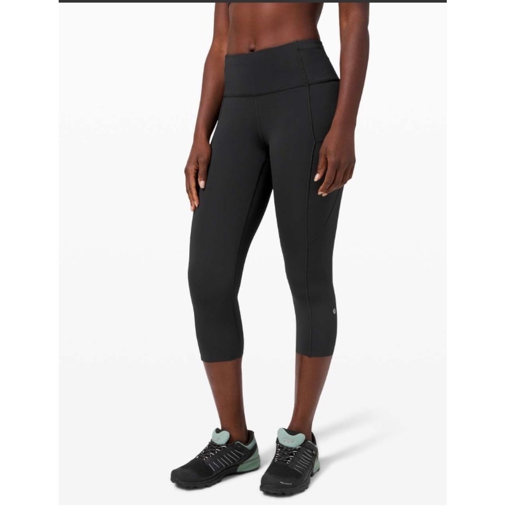 Lululemon Fast and Free High Rise Crop II 19" Black Leggings Size 6